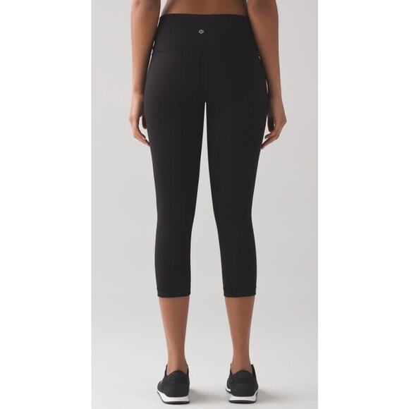 Lululemon Wunder Under Crop Leggings •Women 8• Black Stretch Hi Rise W6AGZS - Picture 4 of 9